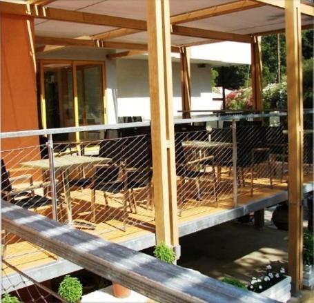 Astoria Hotel ตรูโลส ภายนอก รูปภาพ